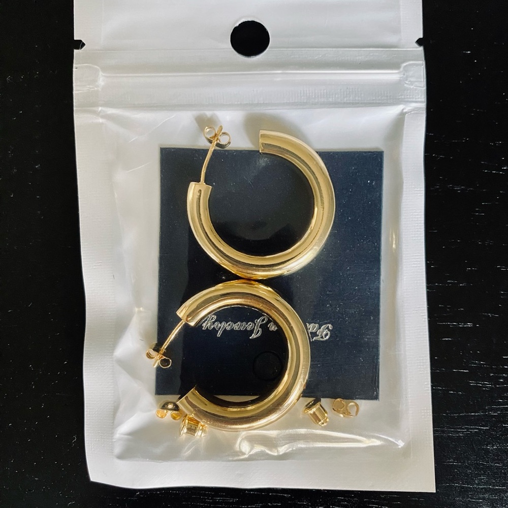 Gold earrings